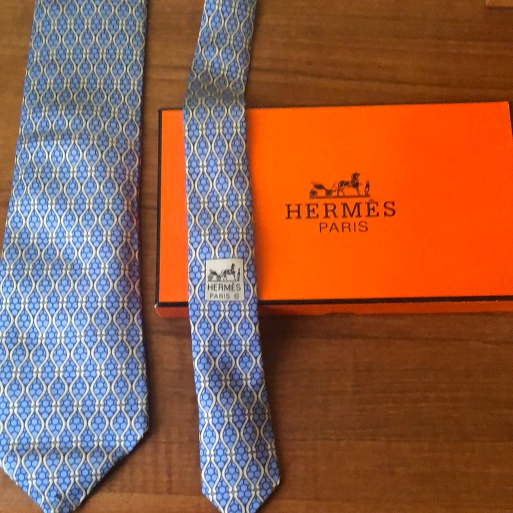 Hermes 100% Silk Tie, new
